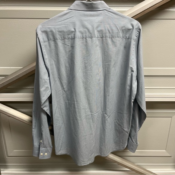 Perry Ellis Blue Button Up - Picture 2 of 3